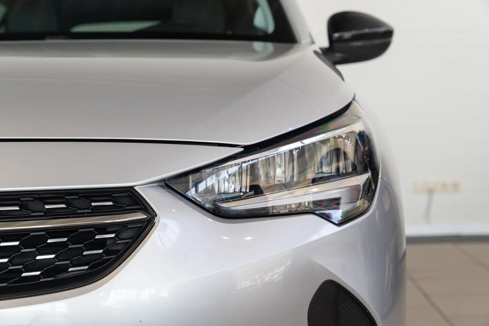 Opel Corsa 1.2 Turbo 100PK Elegance | Parkeersensoren | Apple Grijs - 2