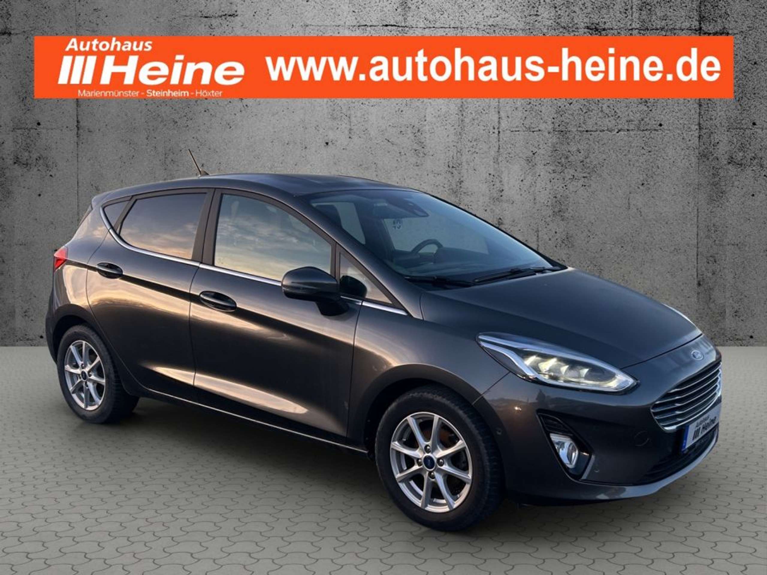 Fahrzeugabbildung Ford Fiesta 1.0 EcoBoost S&S TITANIUM X - mit KI generiert/bearbeitet