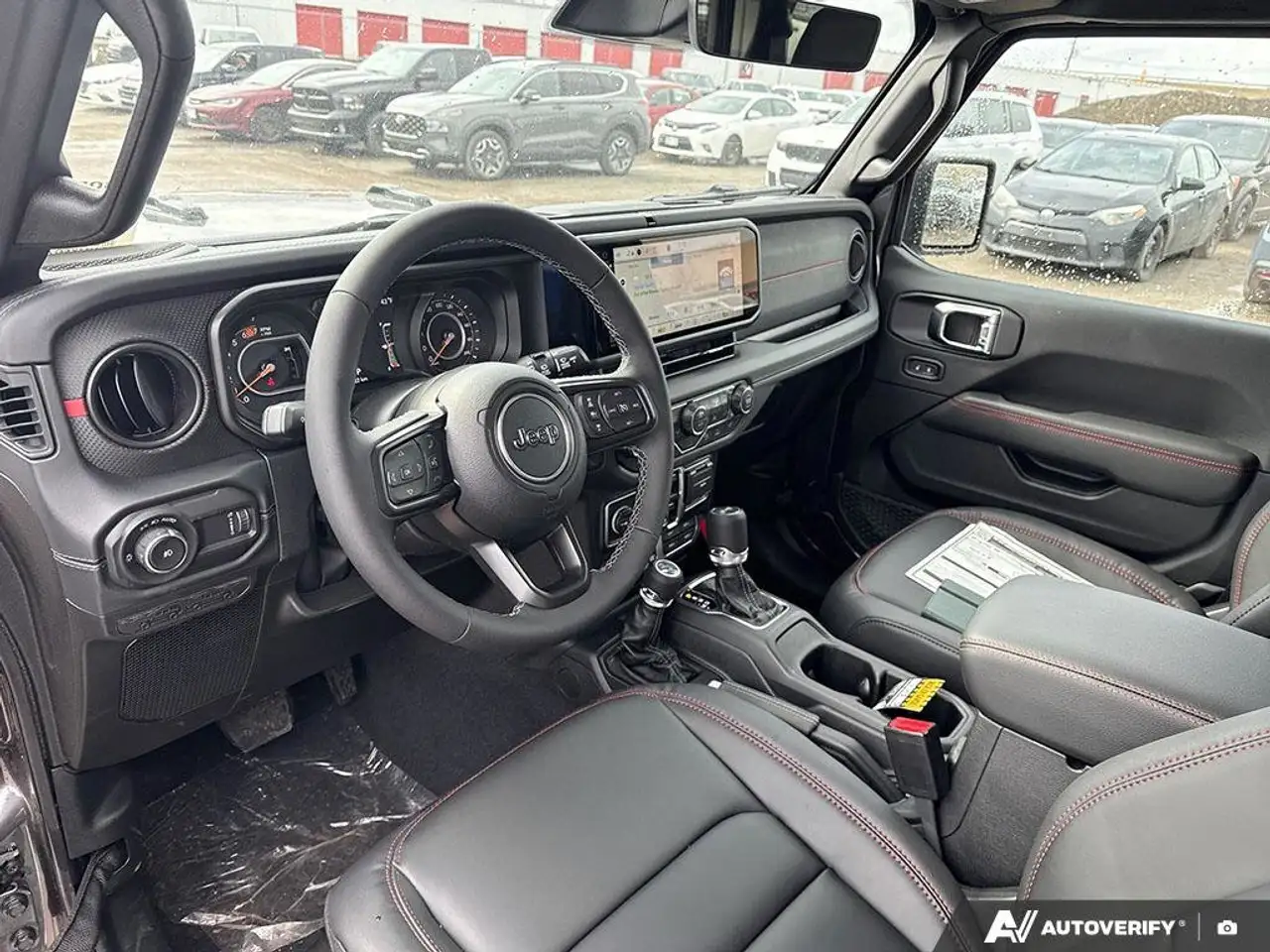Jeep Wrangler снимка Jeep Wrangler