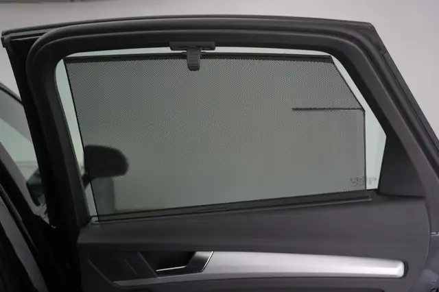 Audi Q5 view 9