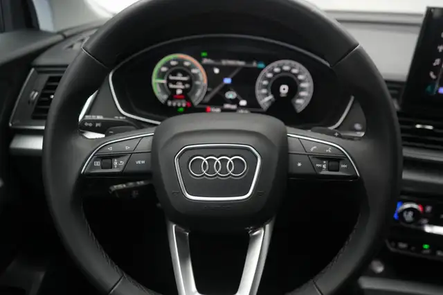 Audi Q5 view 22