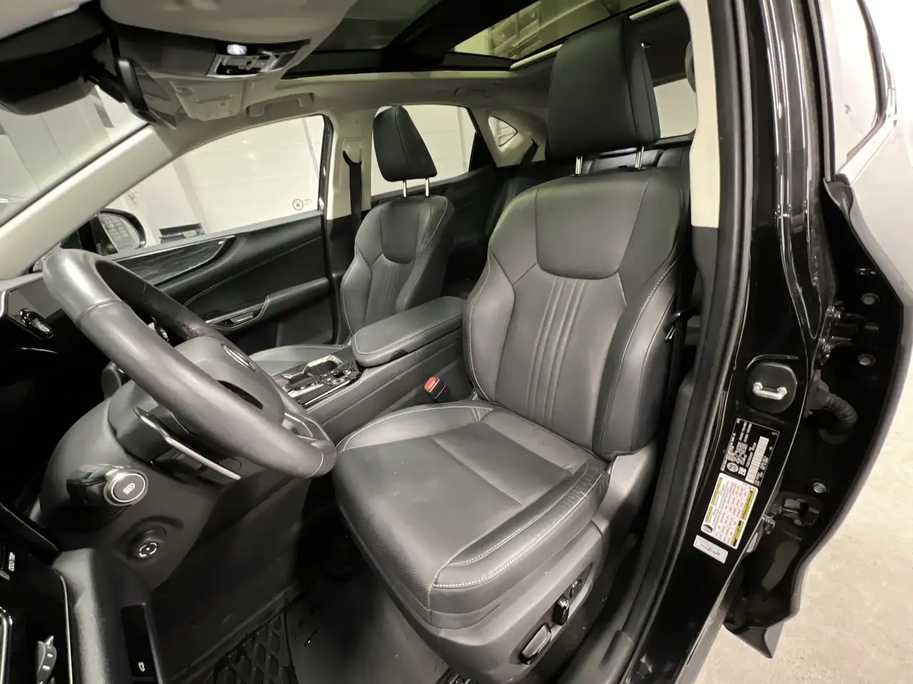 Lexus NX снимка Lexus NX