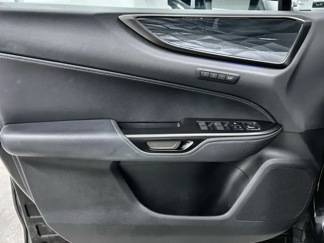 Lexus NX снимка Lexus NX