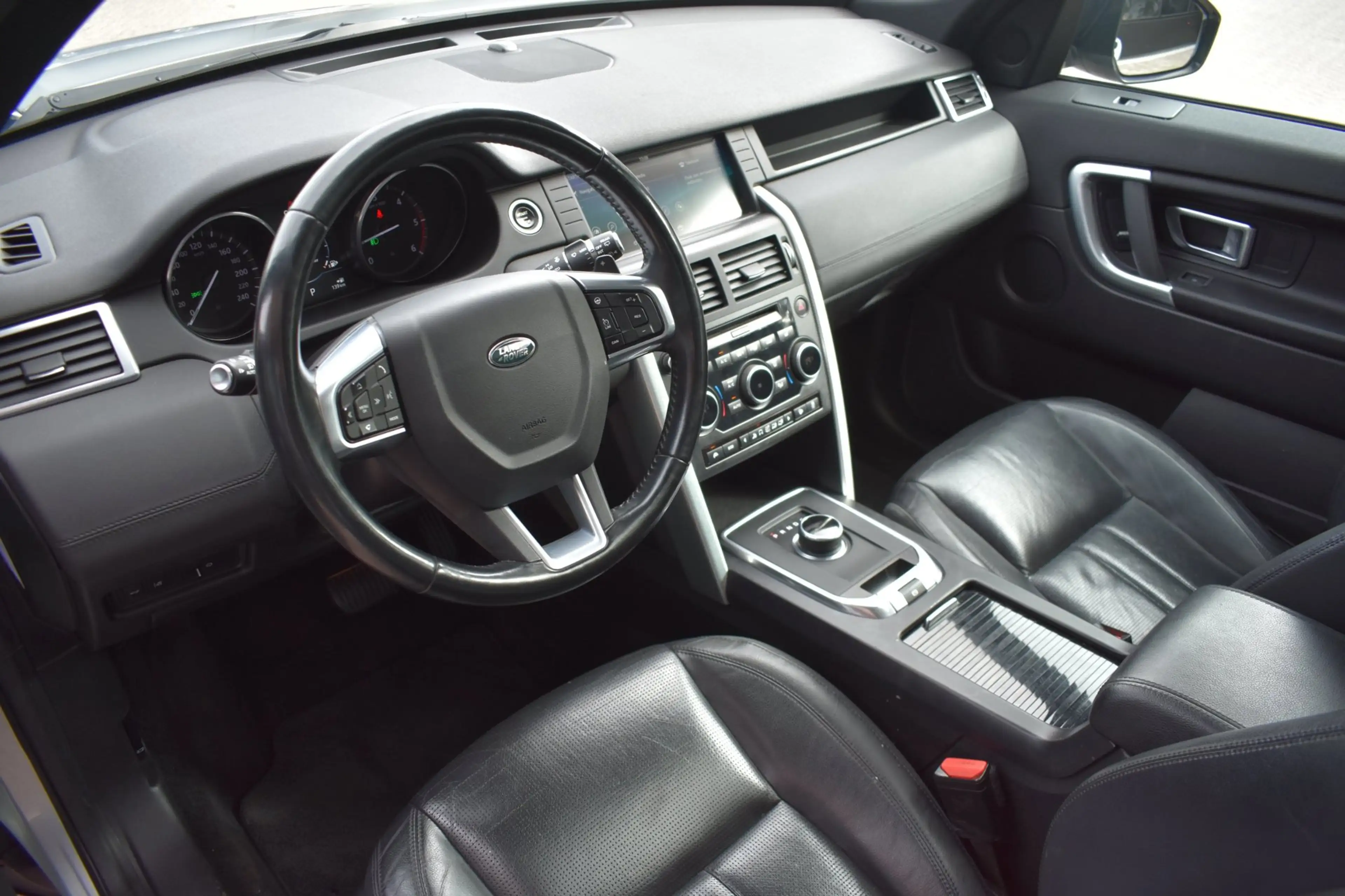 Land Rover Discovery Sport 2.0 TD4 HSE Luxury '17 Ketting hoorbaar!!! Leder P — photo 6