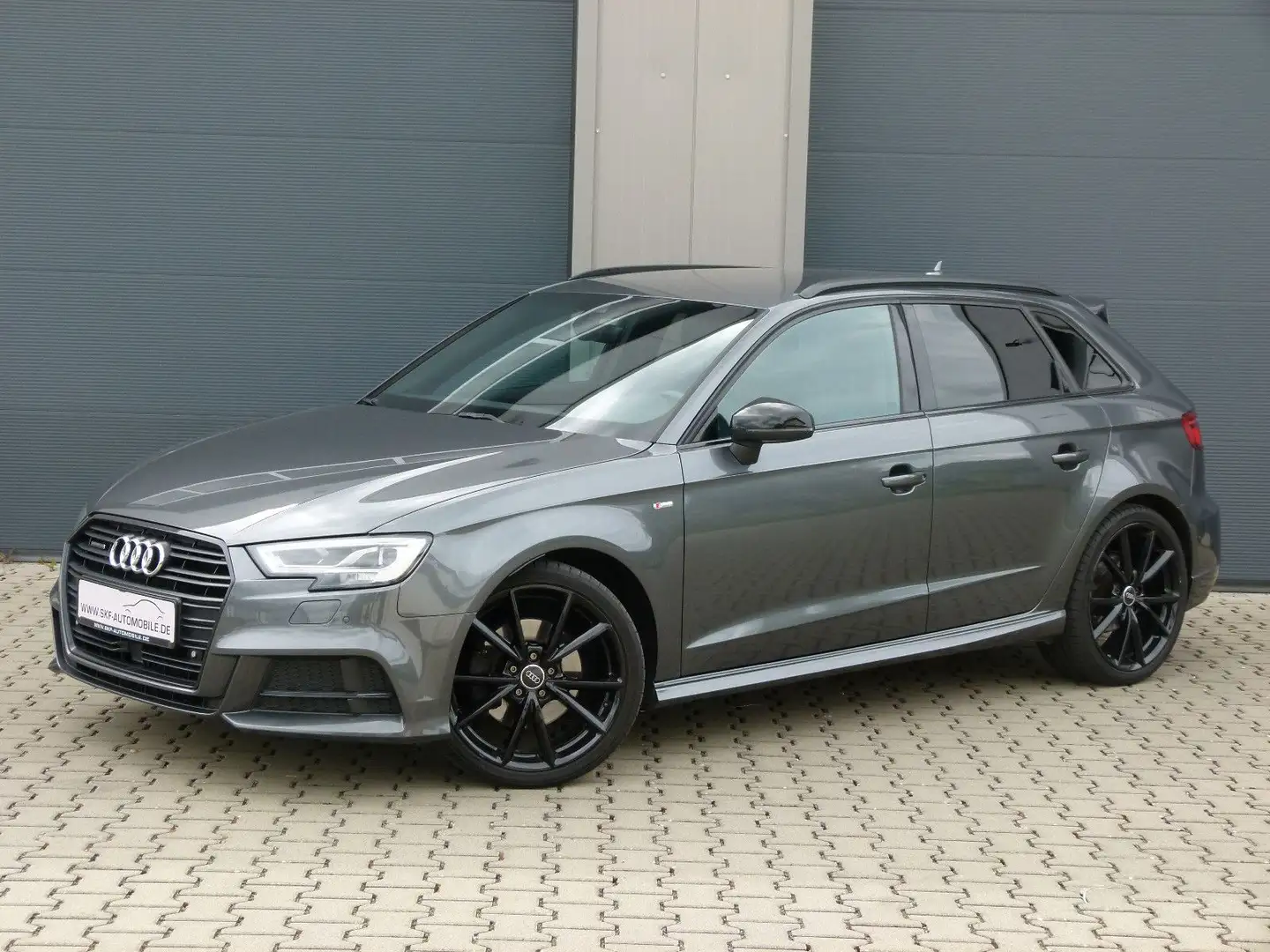 Audi A3 2,0TDI quattro sport S-Line LED ACC Navi PDC Grijs - 1
