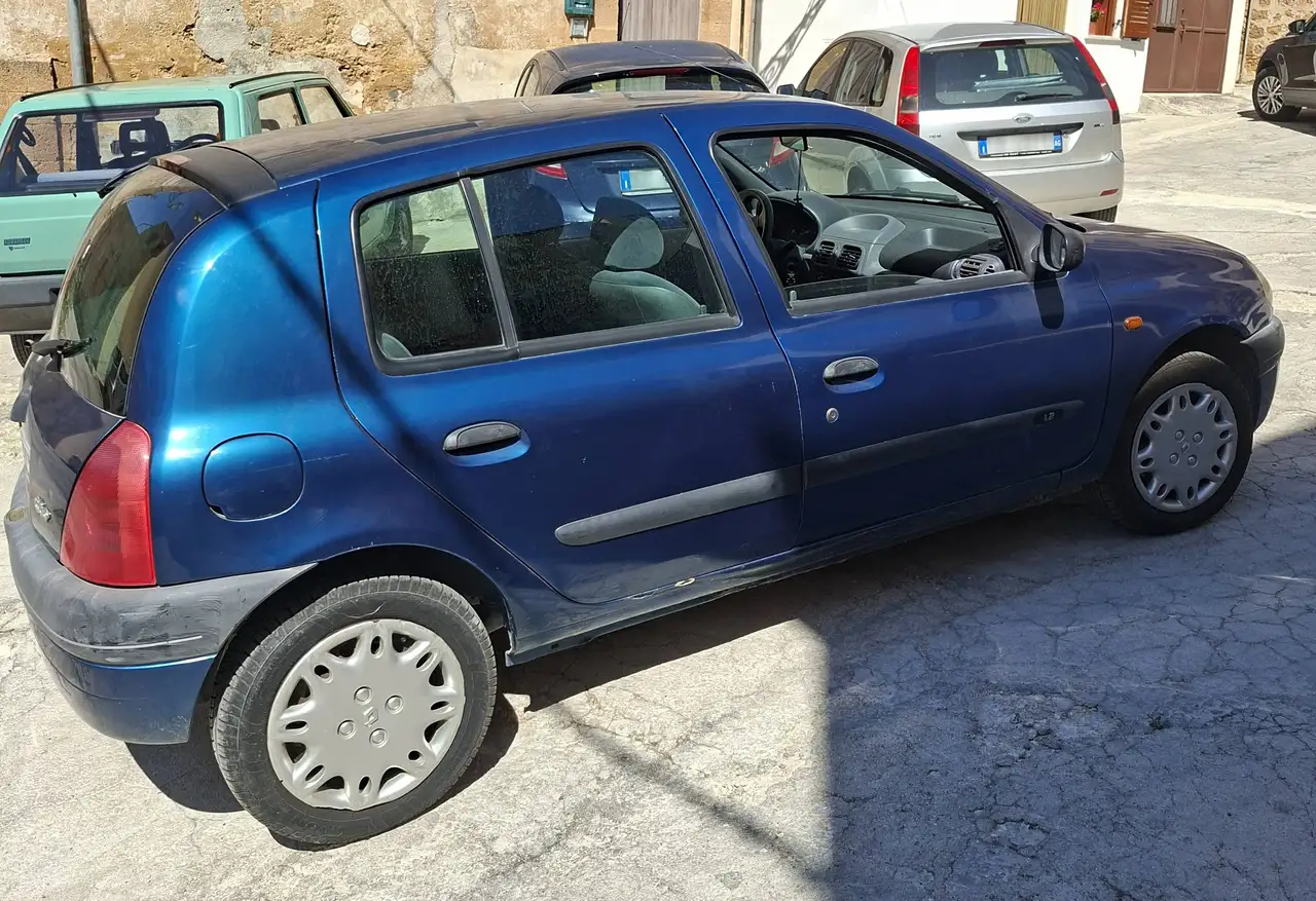 Renault Clio S A, foto 1