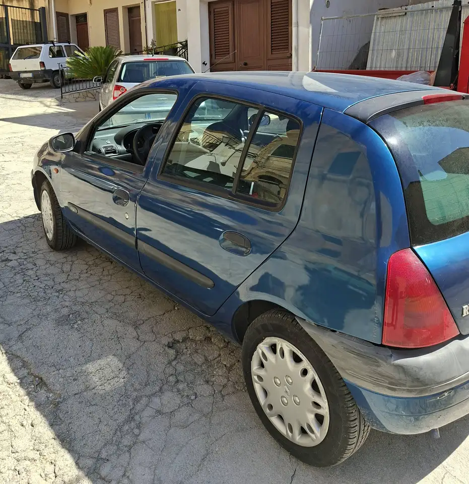 Renault Clio S A, foto 2