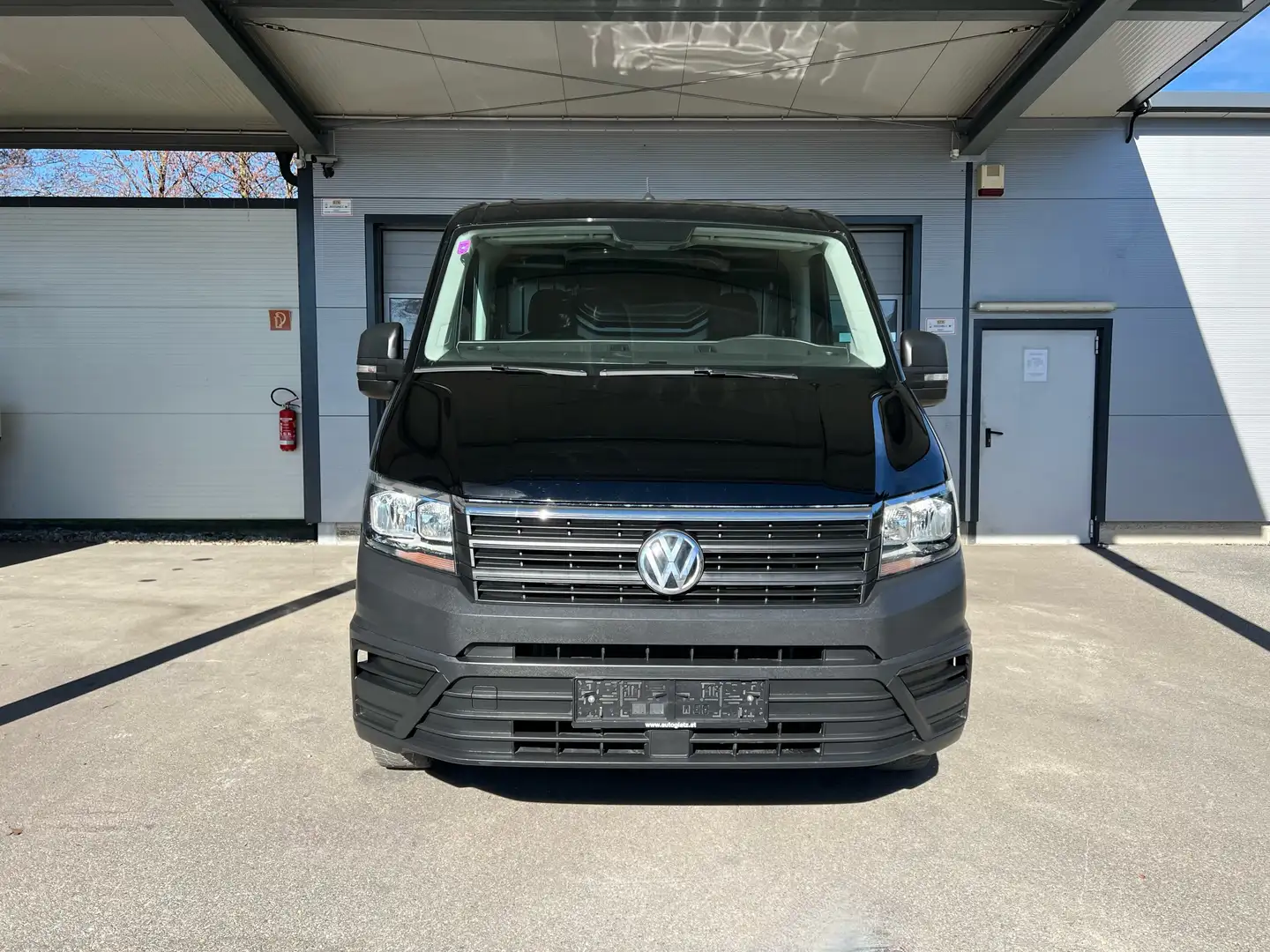 Volkswagen Crafter 35 Kasten L3H2 2,0 TDI 5 JAHRESGARANTIE/LADEWAND Schwarz - 1