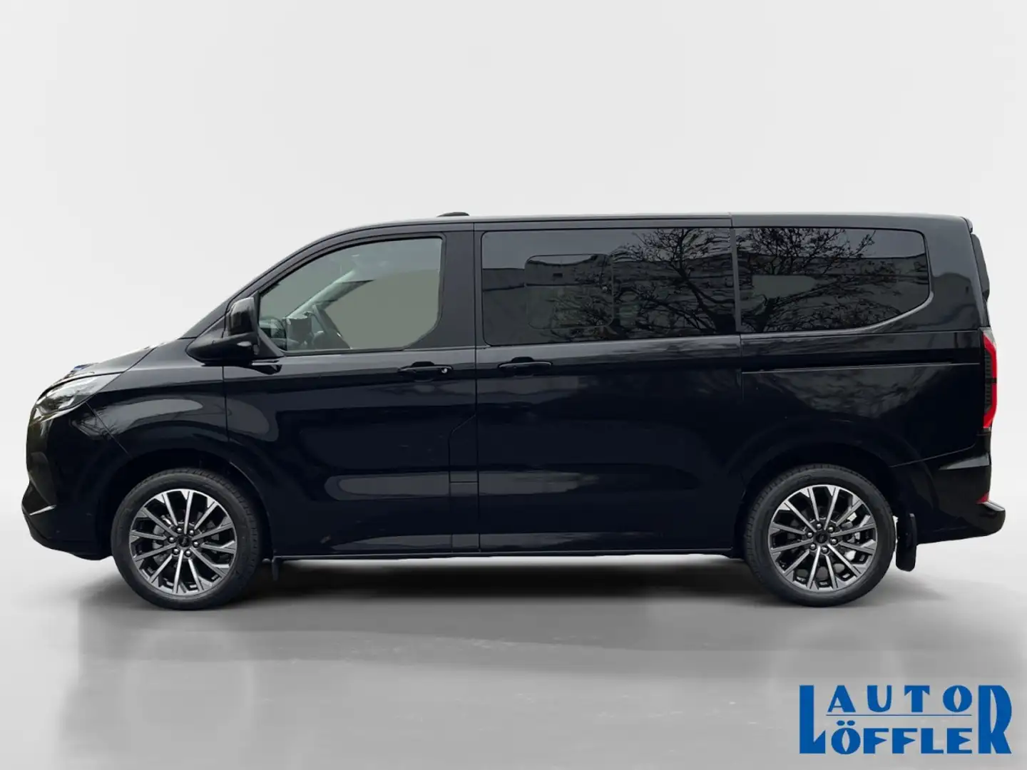 Ford Tourneo Custom Titanium X 340L1 PDC*PANO*AHK*B&O* Klima Navi Schwarz - 2