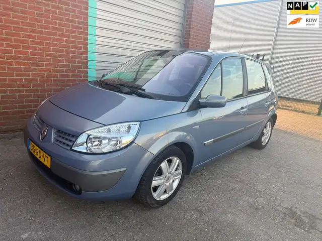 Renault Scenic main image