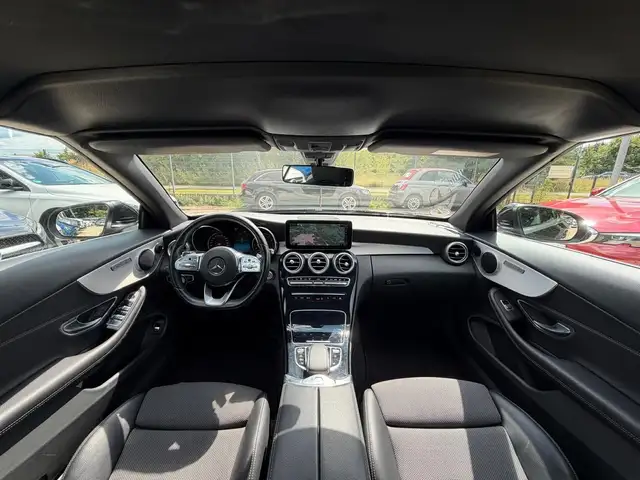 Mercedes-Benz C-Class view 11