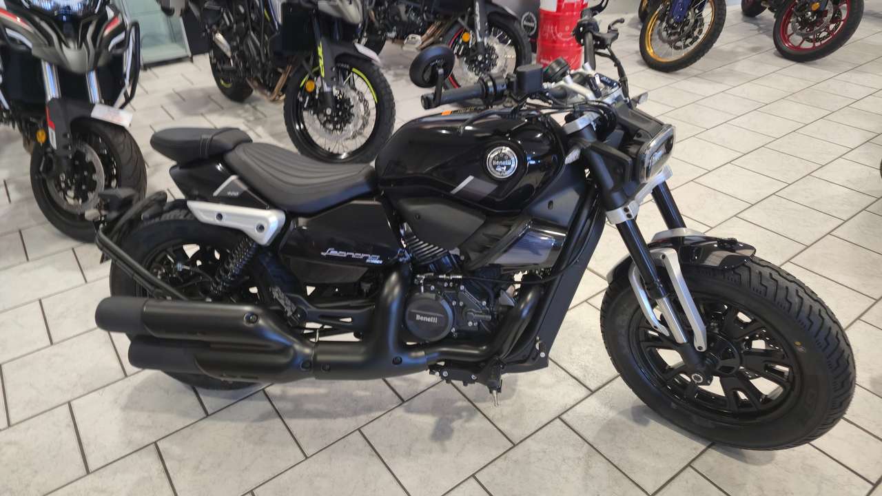 Benelli Leoncino BOBBER 400 ABS EURO 5 +