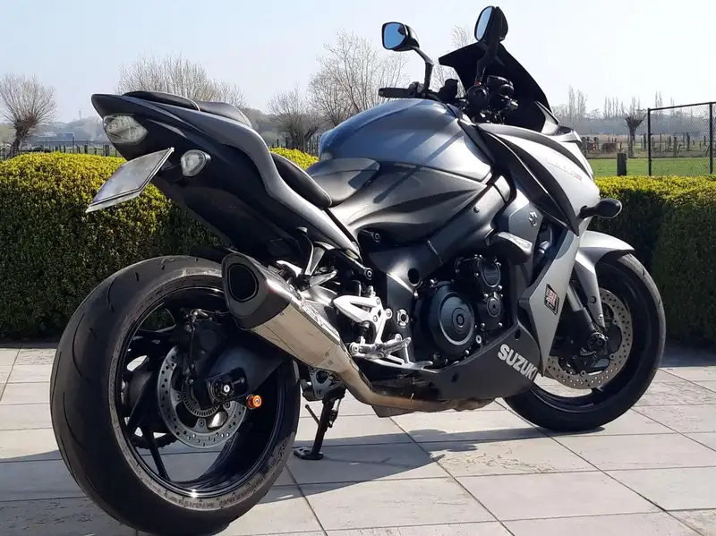Suzuki GSX-S 1000 - foto 4