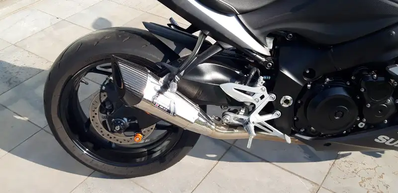 Suzuki GSX-S 1000 - foto 6