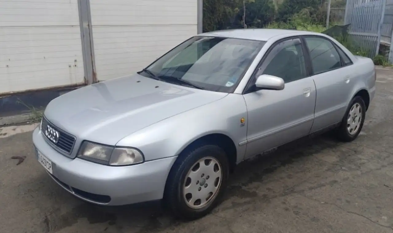 Audi A4 1.8 turbo 150cv 20v, foto 2