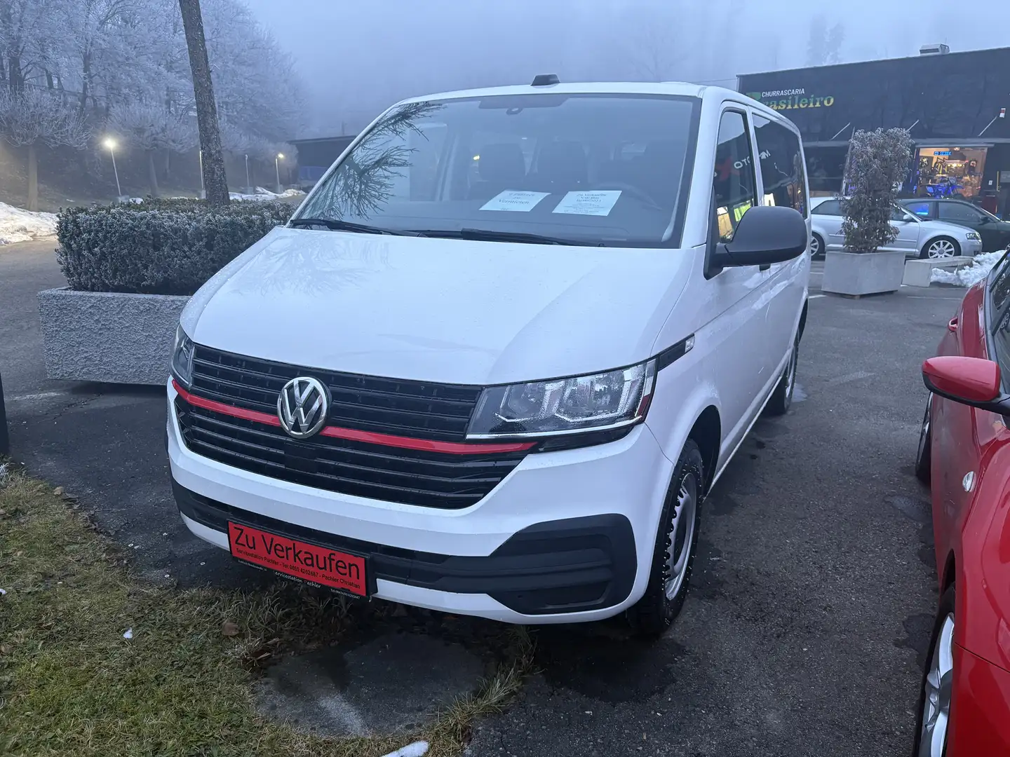 Volkswagen T6.1 Kombi Weiß - 1