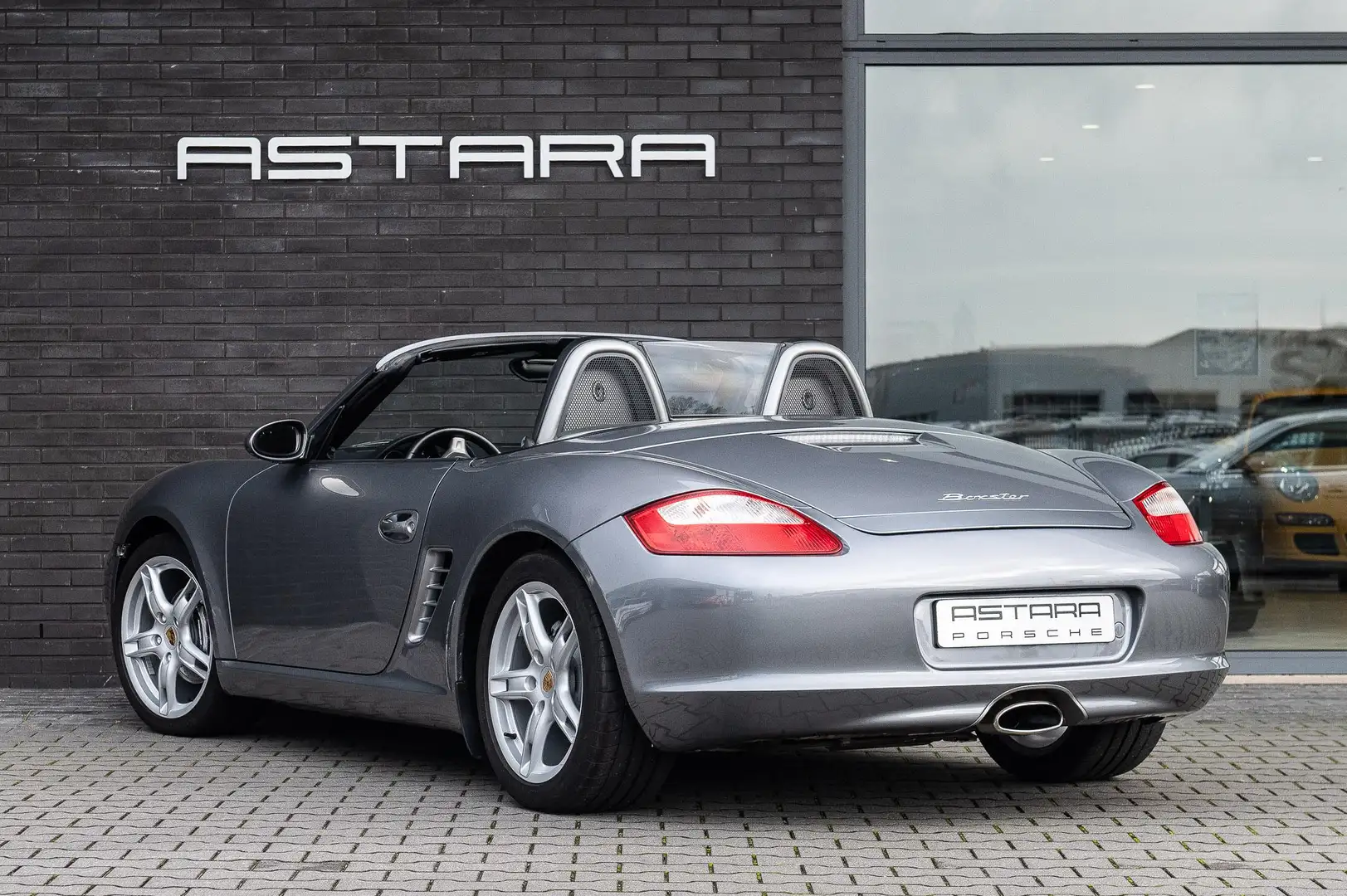 Porsche Boxster 987 2.7 | 32.600 km | handgeschakeld Gris - 2