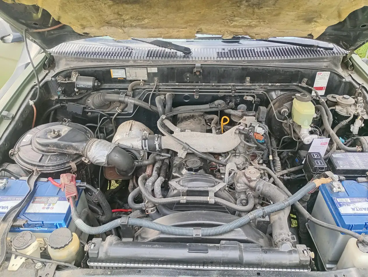 Toyota Hilux 4x4 Double Cab Special sprzedany, foto 12