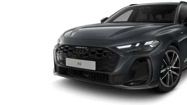 Audi A5 view 4