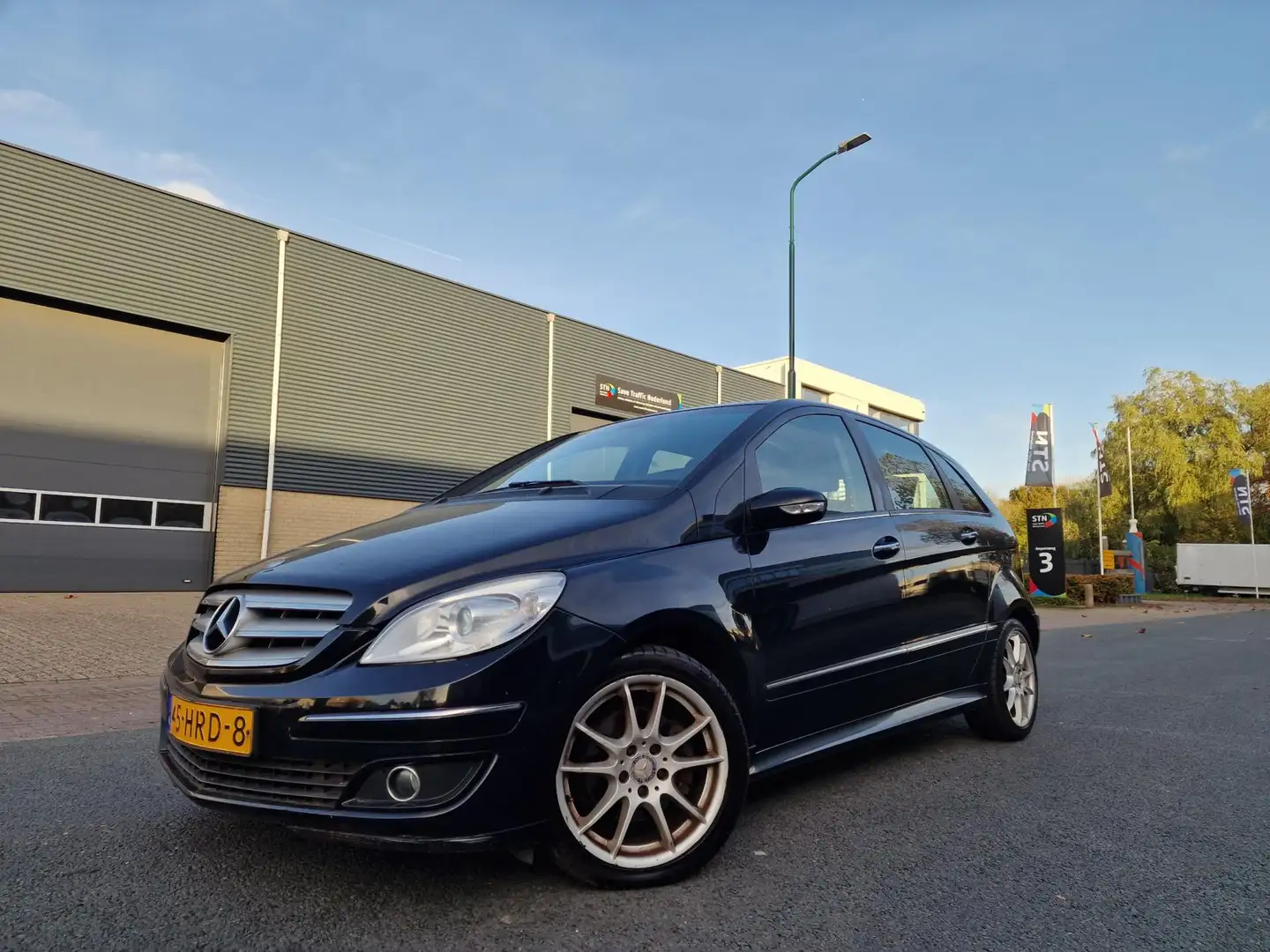 Mercedes-Benz B 180 CDI Class Negru - 1