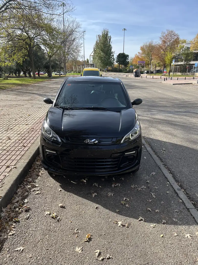 Ligier JS 50 carplay por usb altavoces nuevos Negro - 1