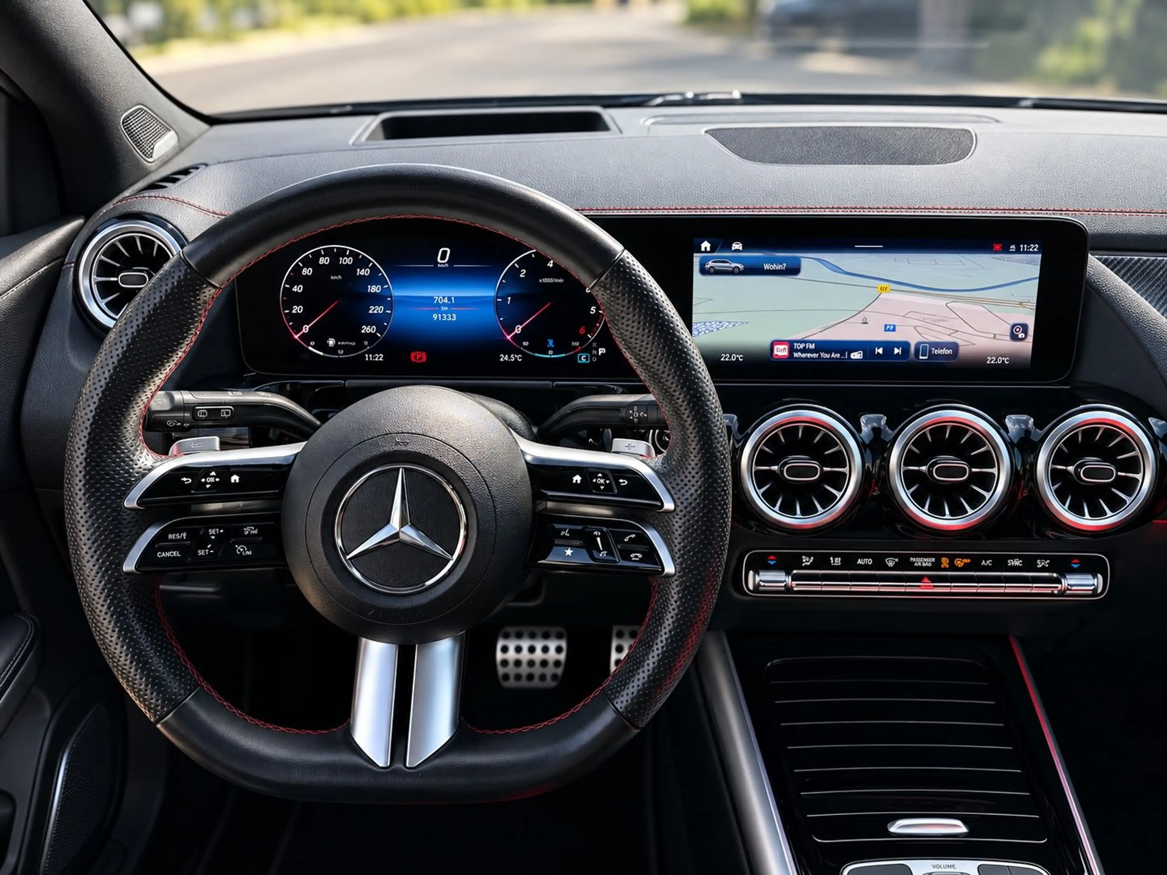 Mercedes-Benz B 220 d AMG LINE NIGHT DISTRO MBUX PANO 360° HUD — photo 15