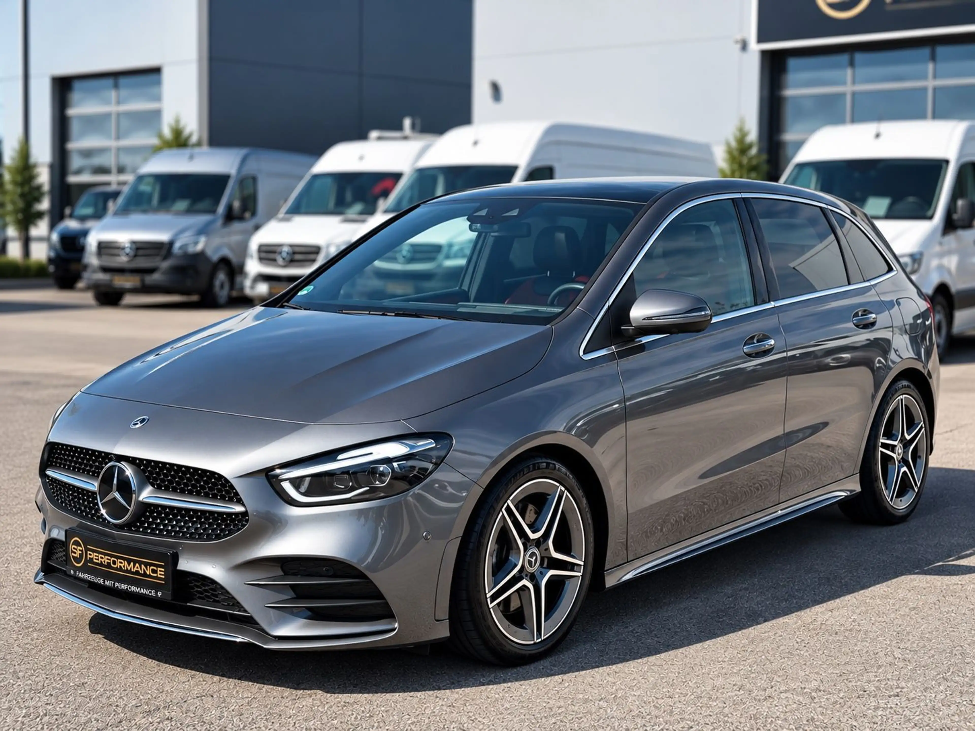 Mercedes-Benz B 220 d AMG LINE NIGHT DISTRO MBUX PANO 360° HUD
