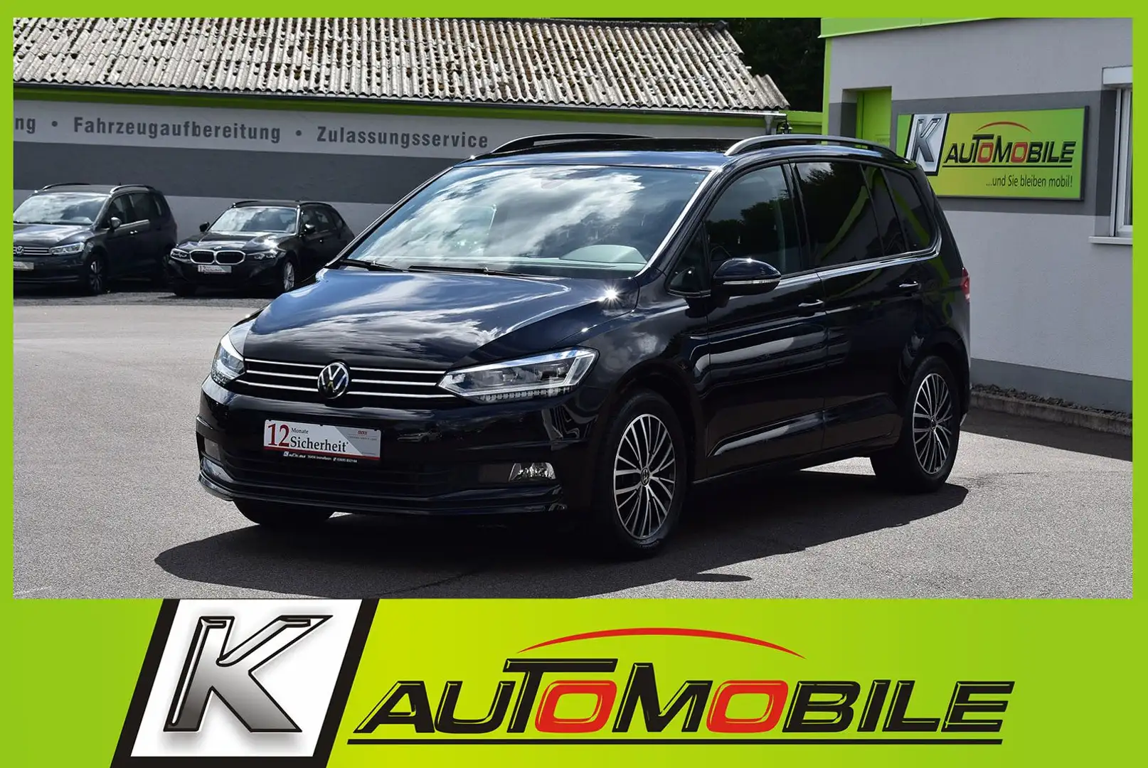 Volkswagen Touran 1,5 TSI IQ.LIGHT+SHZ+Kamera+7-Sitzer+ACC Negro - 1