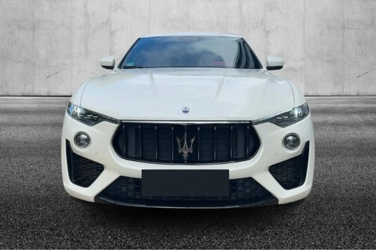 Maserati Levante 2022