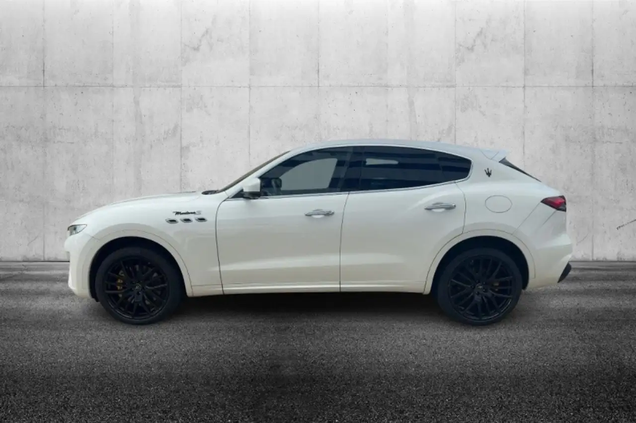 Maserati Levante 2022