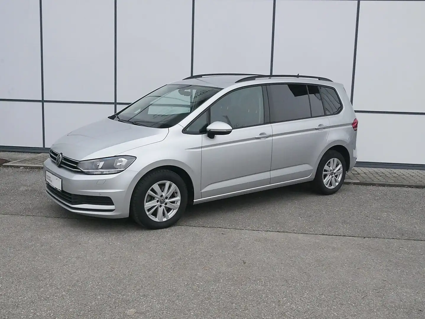 Volkswagen Touran Comf. 2,0 TDI, Apple CarPlay, Tempomat, Sitzhei... Silber - 2
