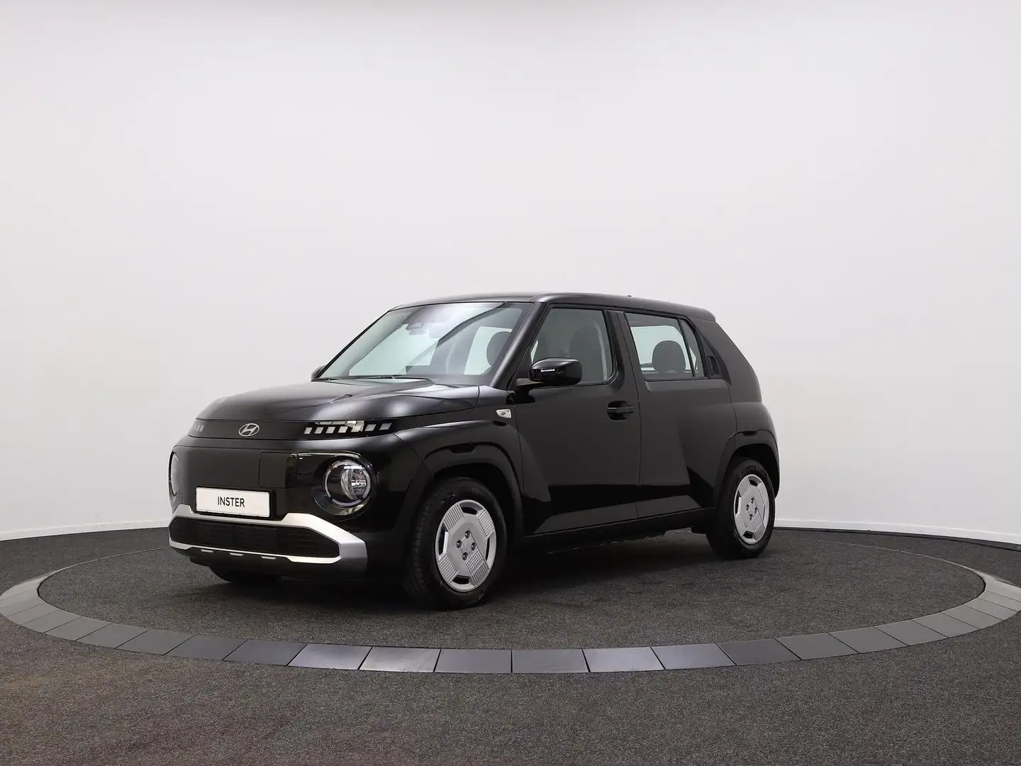 Hyundai Inster E-Motion 49kWh / ACC Rückfahrkamera Navi Klimaa... Schwarz - 1