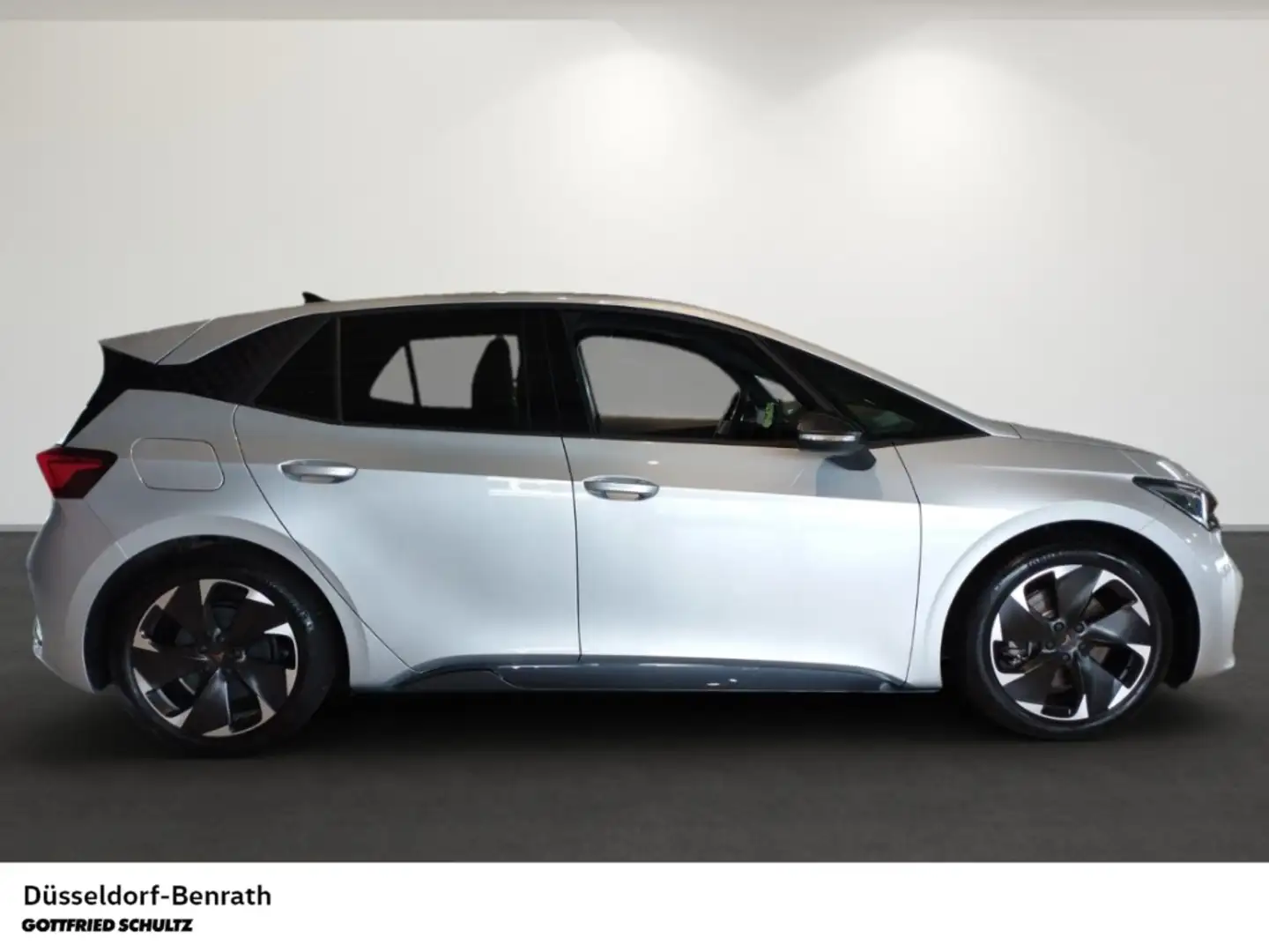 CUPRA Born 170 kW Voll-LED Navi Einparkhilfe Kamera Plateado - 2