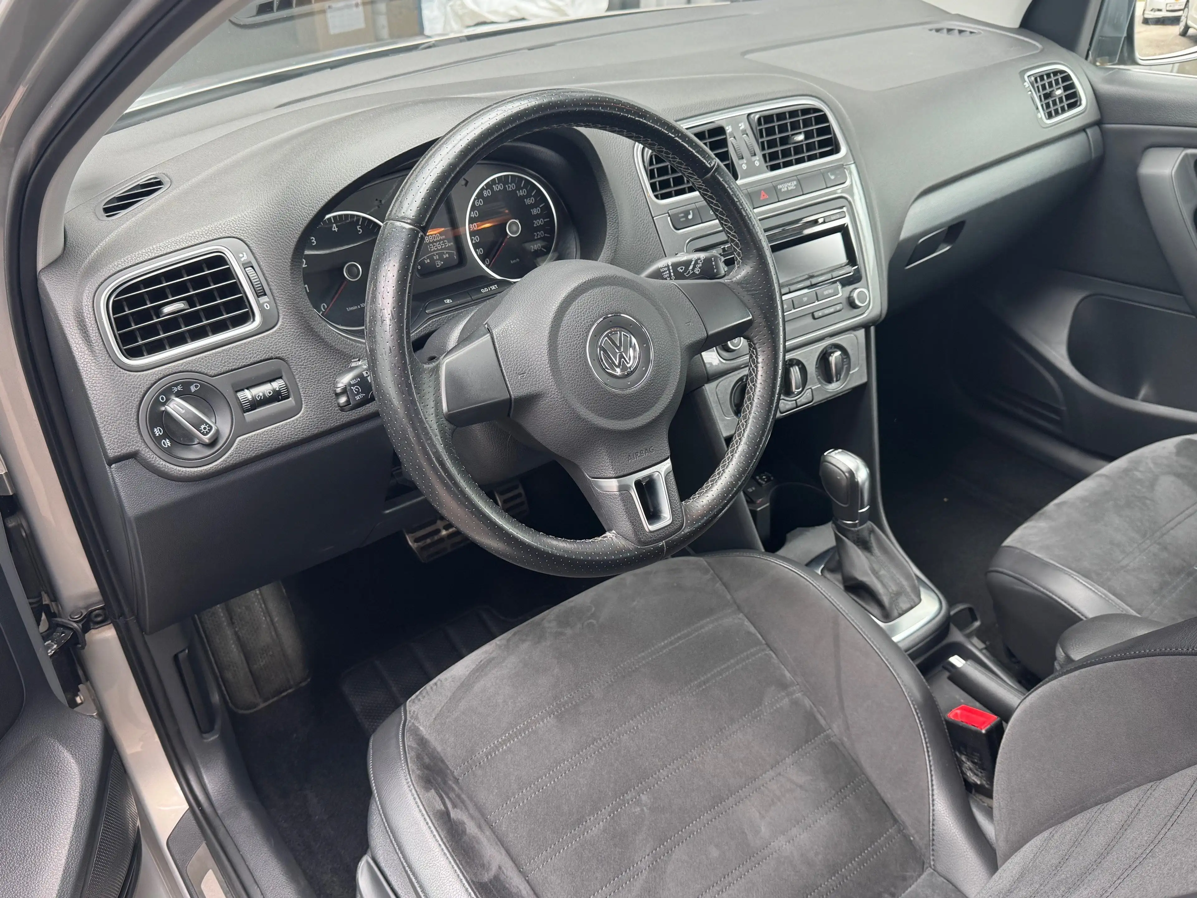 Volkswagen Polo Cross CrossPolo 1,2 TSI DSG — photo 7