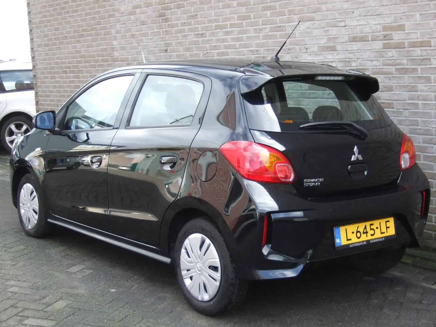 Mitsubishi Space Star 1.2 Cool+ - 1e eig! - Airco - Schwarz - 2