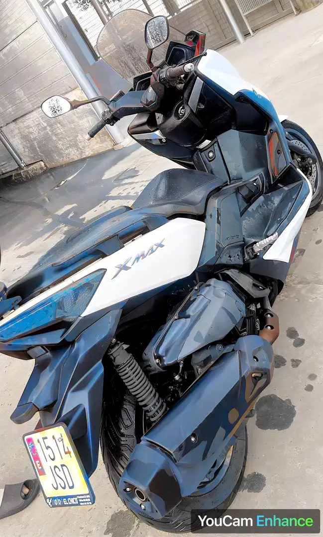 Yamaha X-Max 400 Weiß - 1