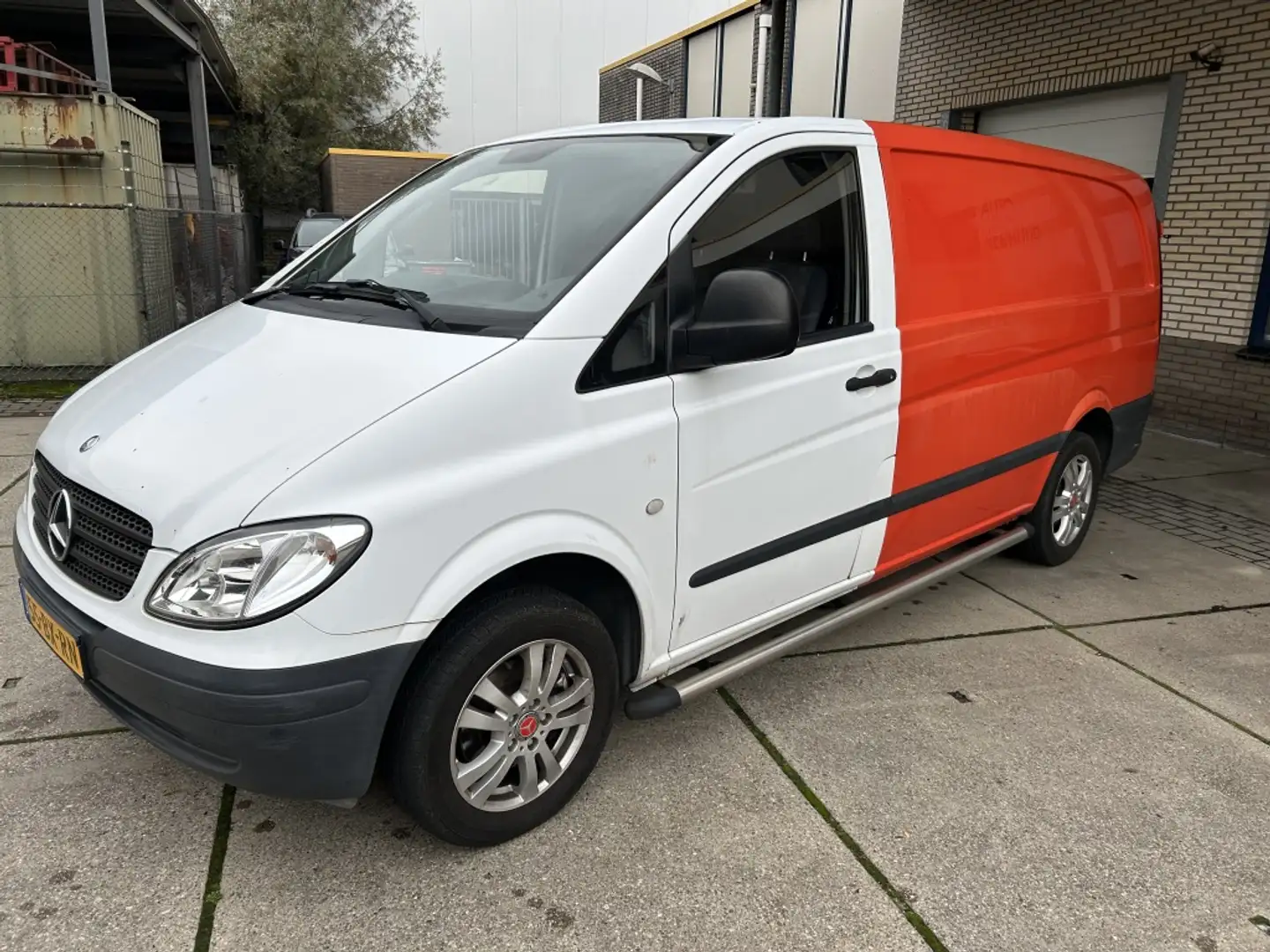 Mercedes-Benz Vito 109 CDI 320 L. Amigo Blanco - 1