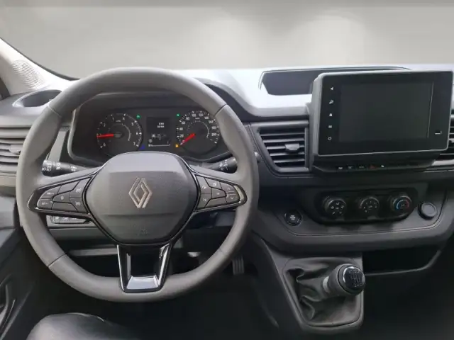 Renault Trafic view 10