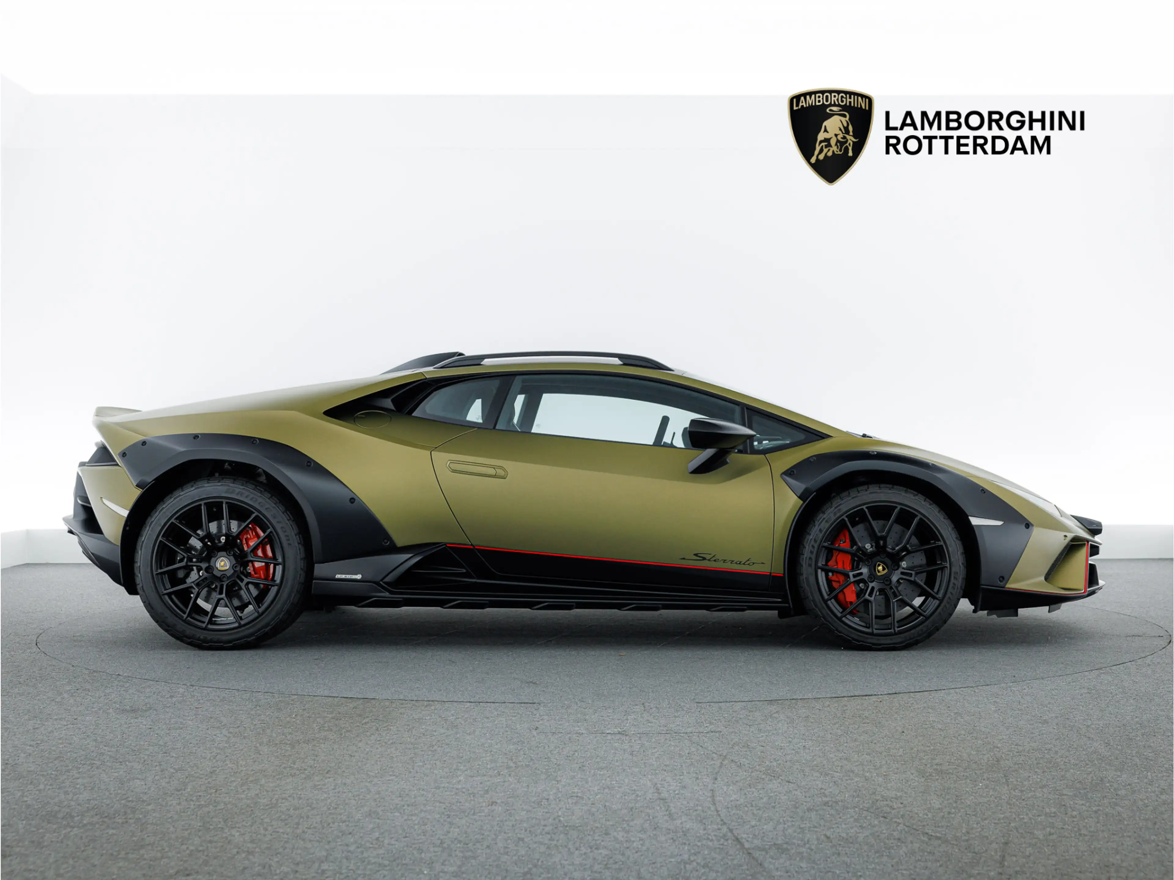 Lamborghini Huracán Sterrato I Painted Livery I Front PPF — photo 2