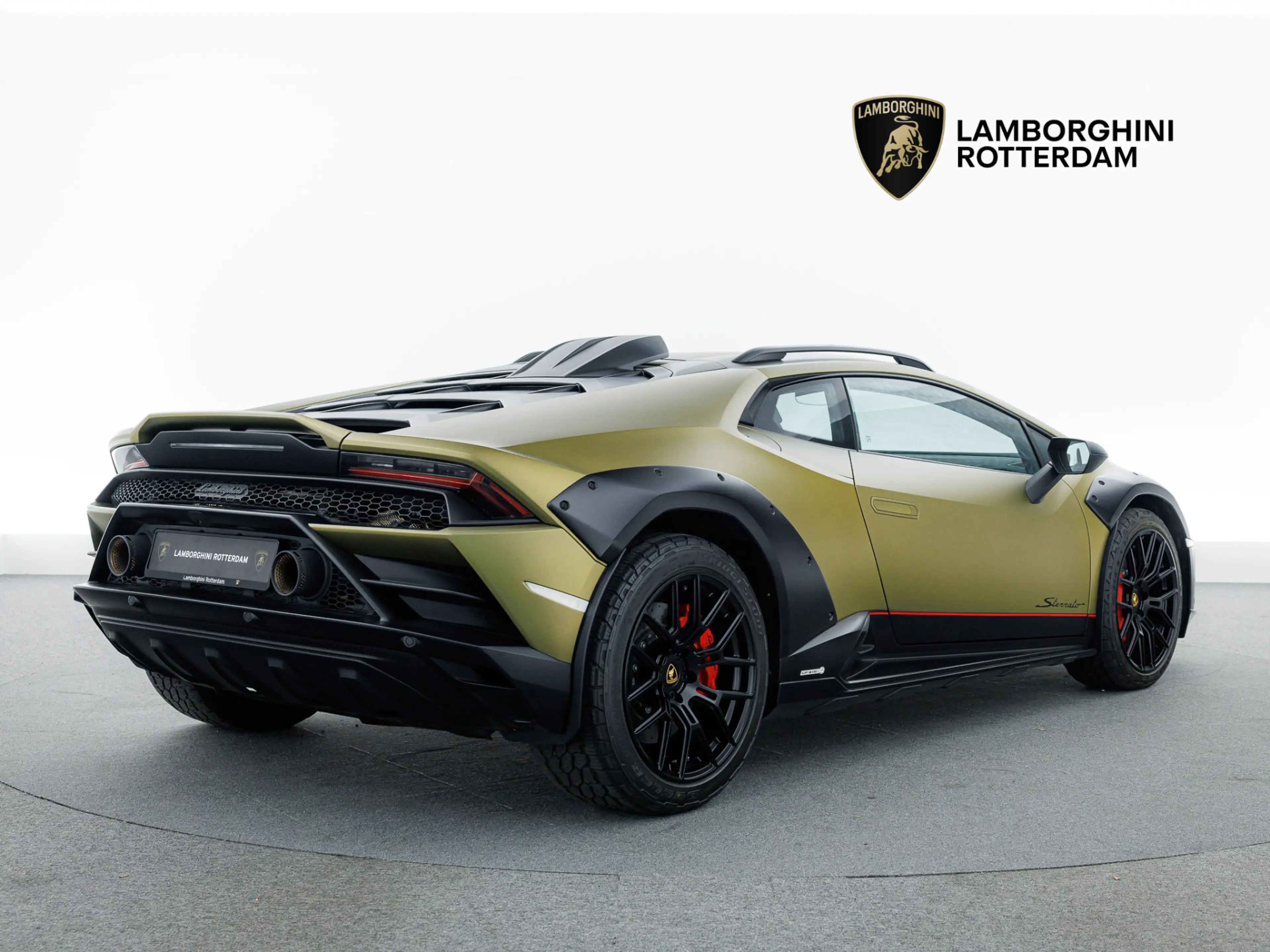 Lamborghini Huracán Sterrato I Painted Livery I Front PPF — photo 3
