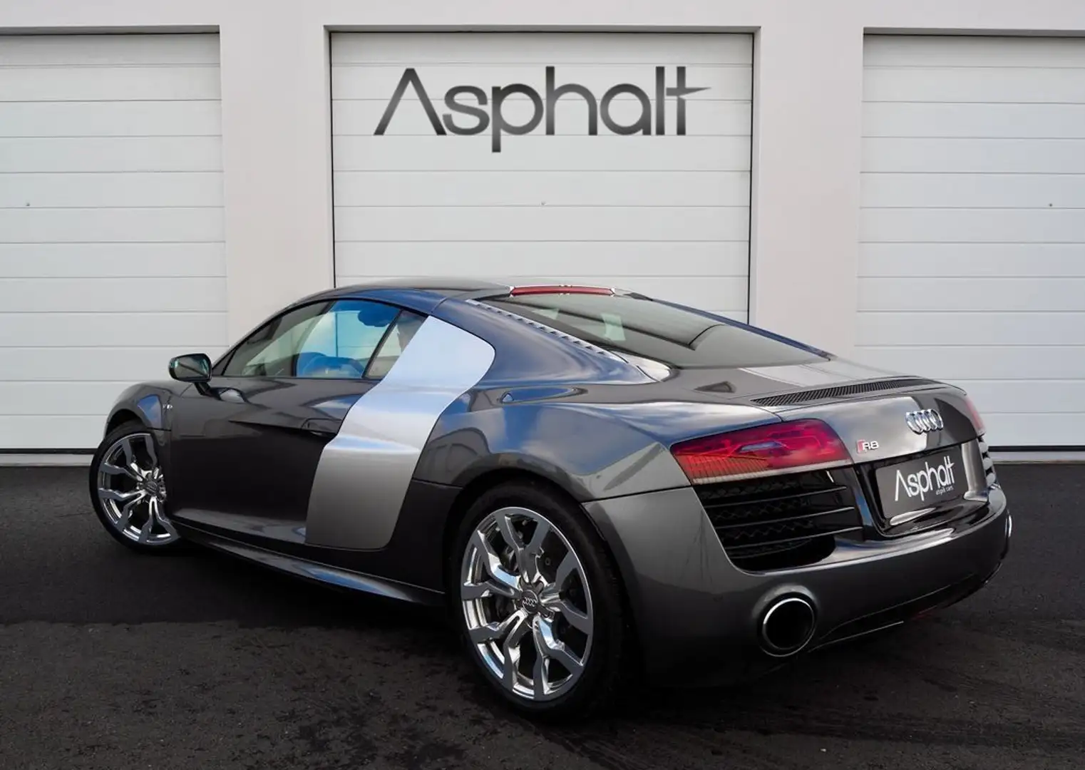 Audi R8 V10 5.2 FSI 525cv S-Tronic QUATTRO Grau - 2