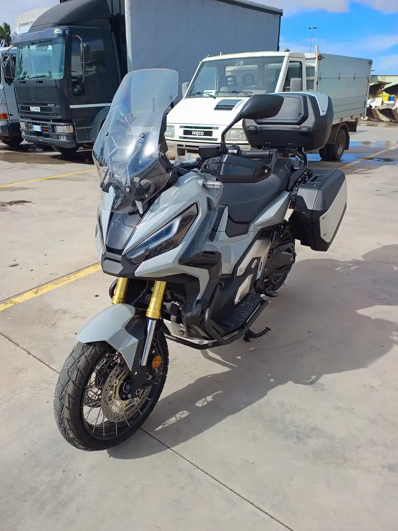 Honda X-ADV Travel - 1