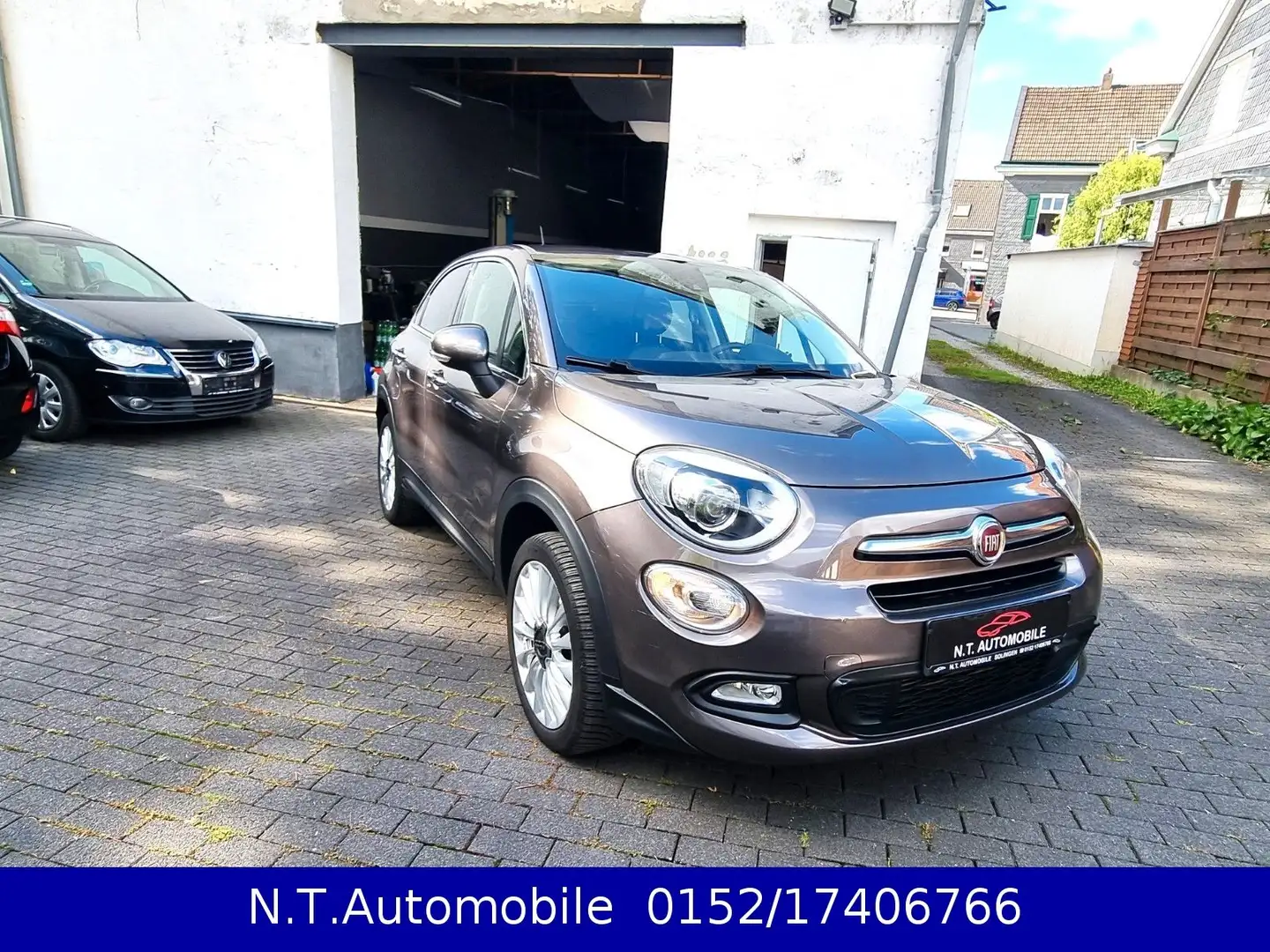 Fiat 500X 1.4*2HAND*R.KAMERA*NAVI*XENON*EURO-6* Grau - 2