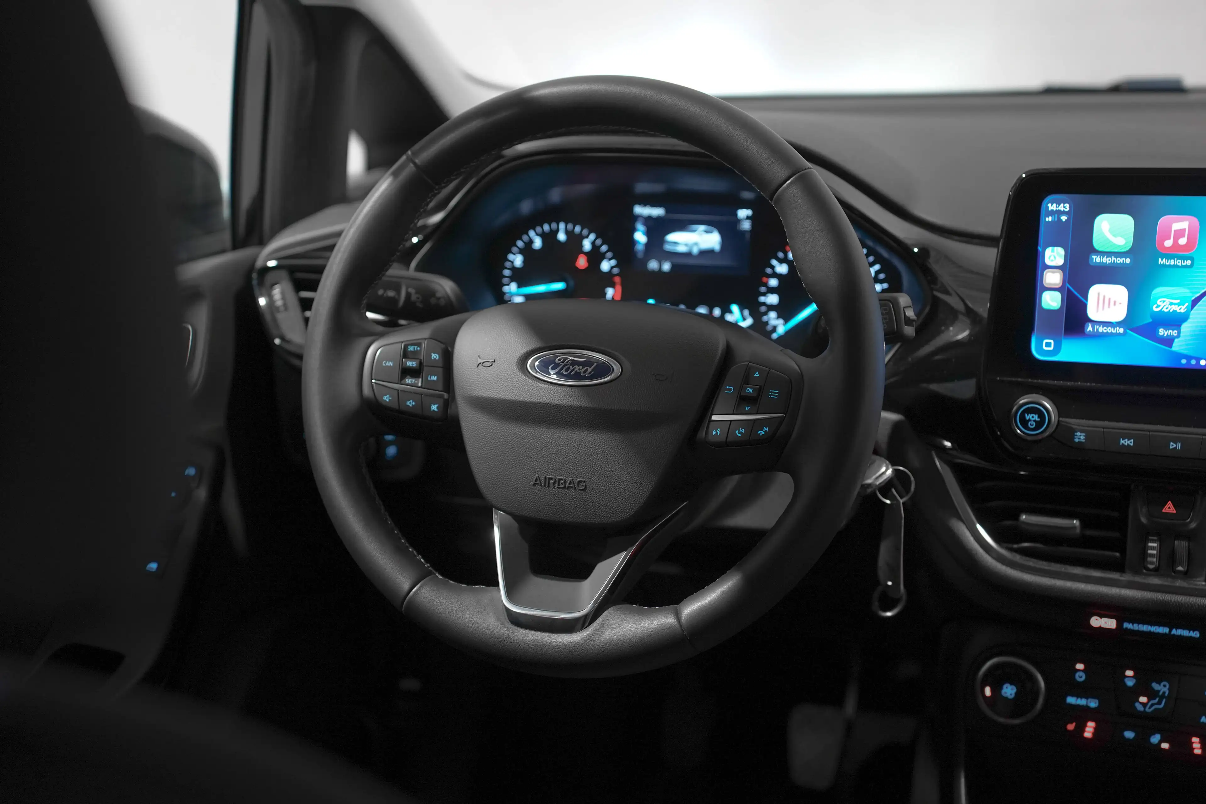 Ford Fiesta 🎁 SUMMER DEAL 🎁 - APPLE CARPLAY | ST STYLE | FULL BLACK | TVA✔️ — photo 15