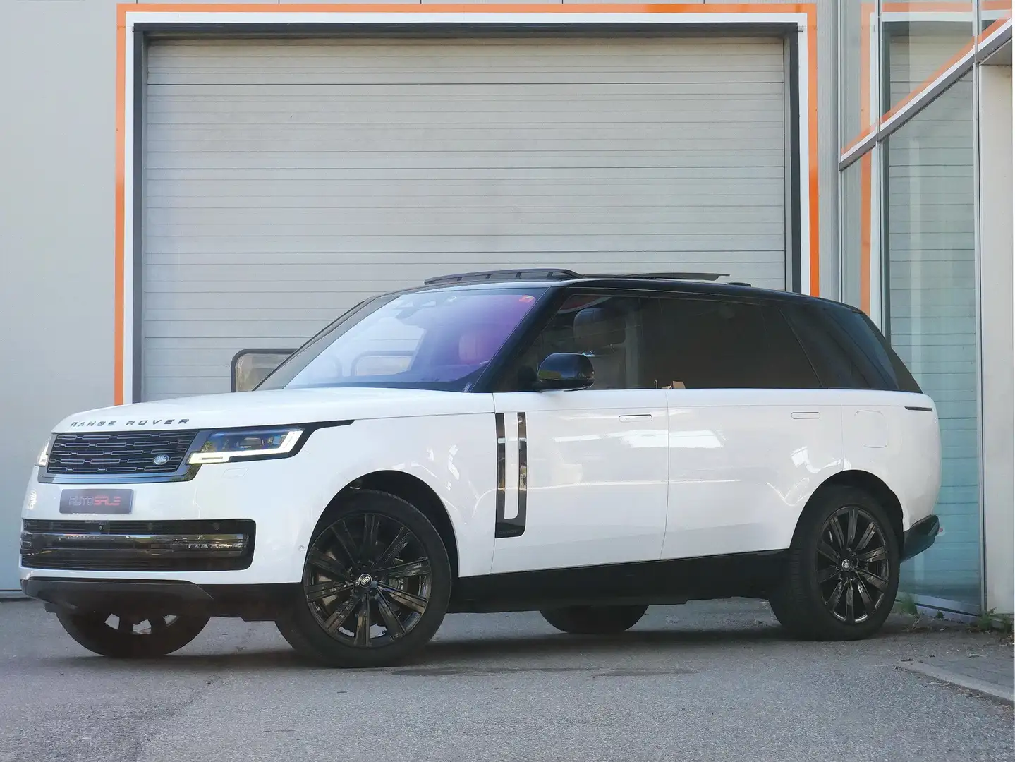 Land Rover Range Rover 3.0 PHEV LWB Long Autobiography SVO Garnet leather Blanc - 2