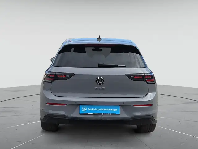 Volkswagen Golf view 7