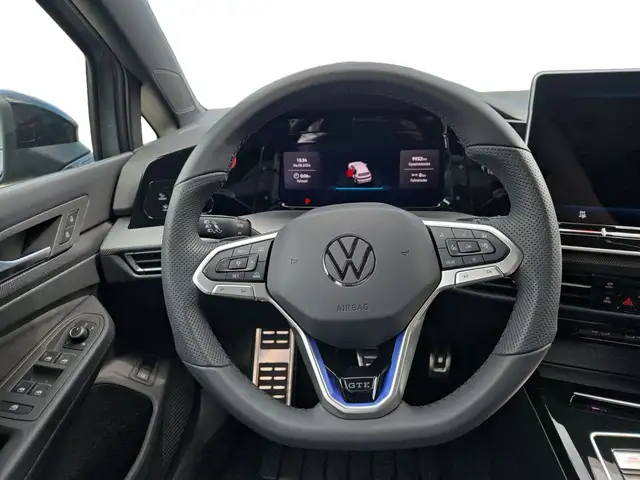 Volkswagen Golf view 13