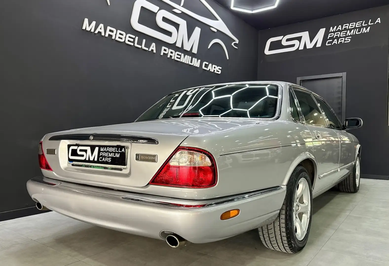 Jaguar XJ XJ8 4.0 Executive Gris - 2