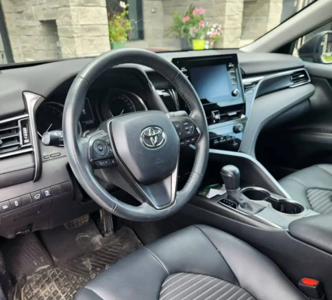 Toyota Camry photo Toyota Camry