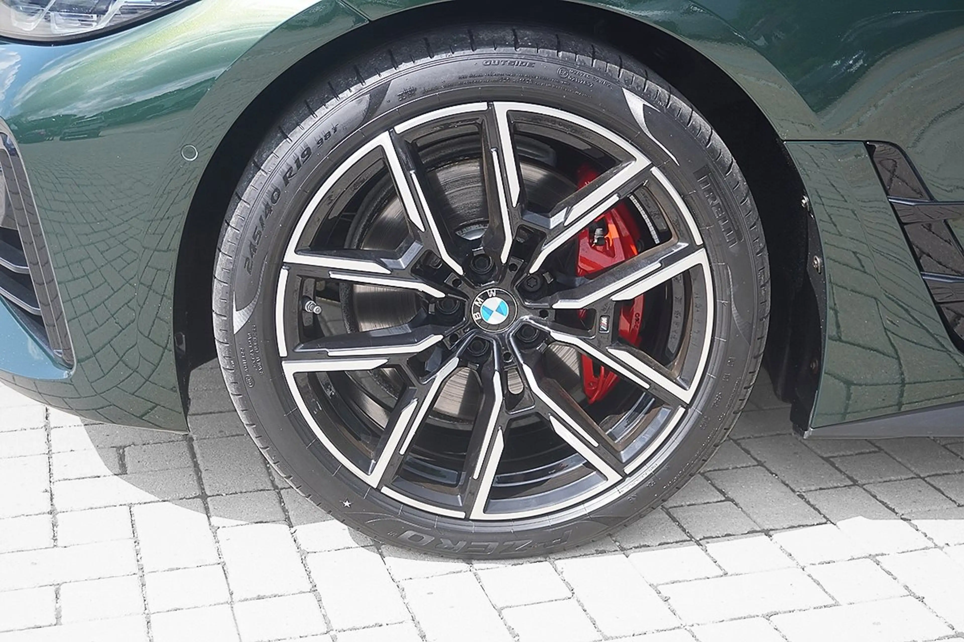 BMW 440 M440i xDrive Gran Coupé — photo 2
